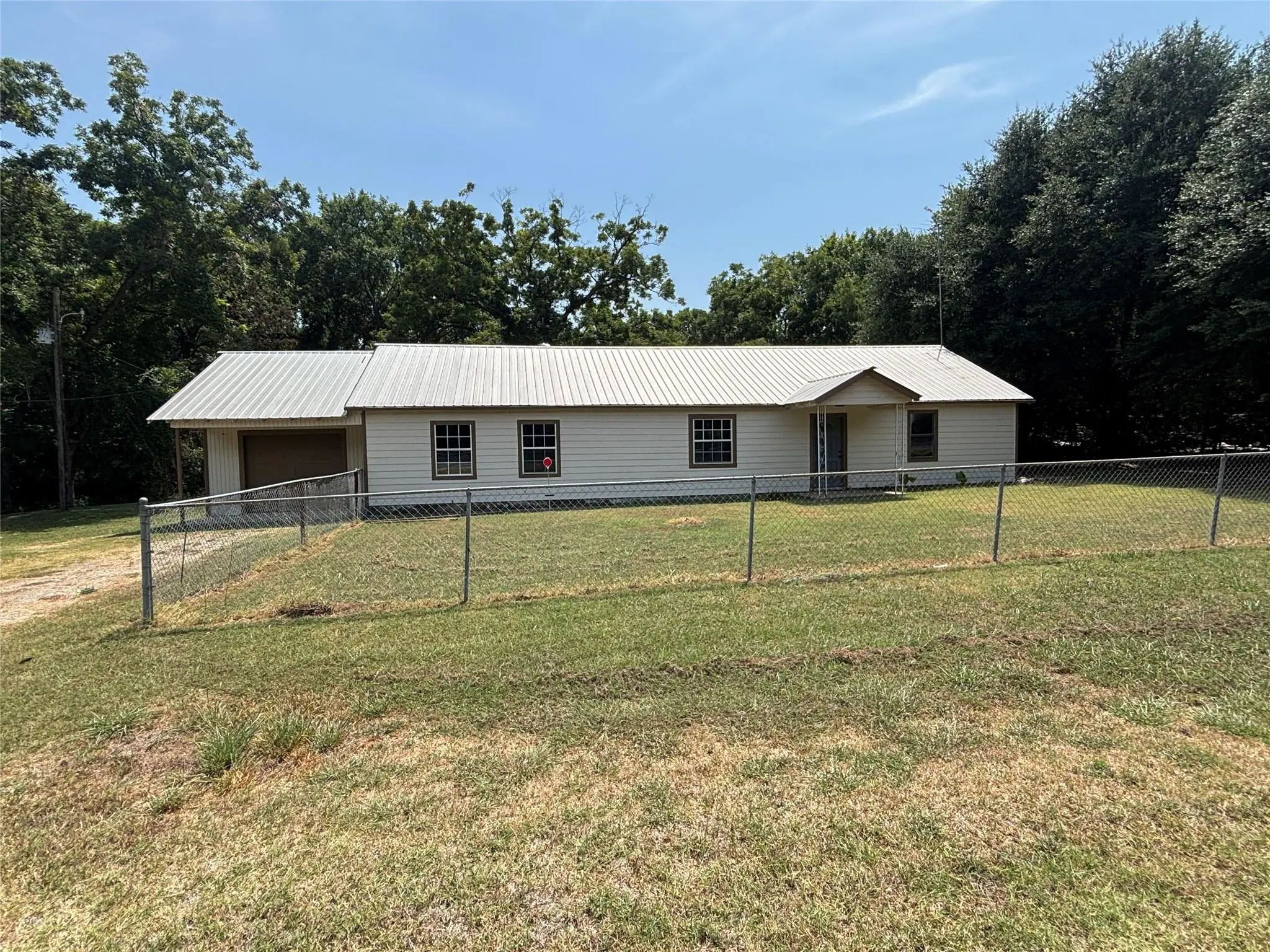 Photo of Listing #21358401
