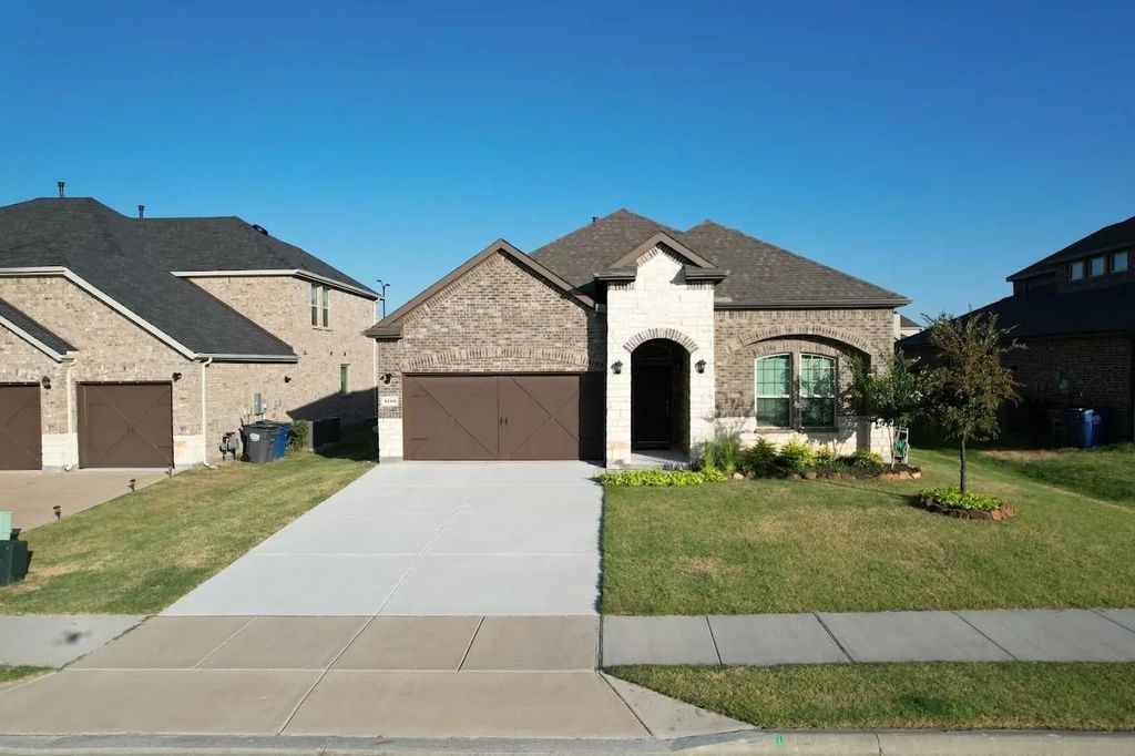 1405 Xeresa Drive, Little Elm