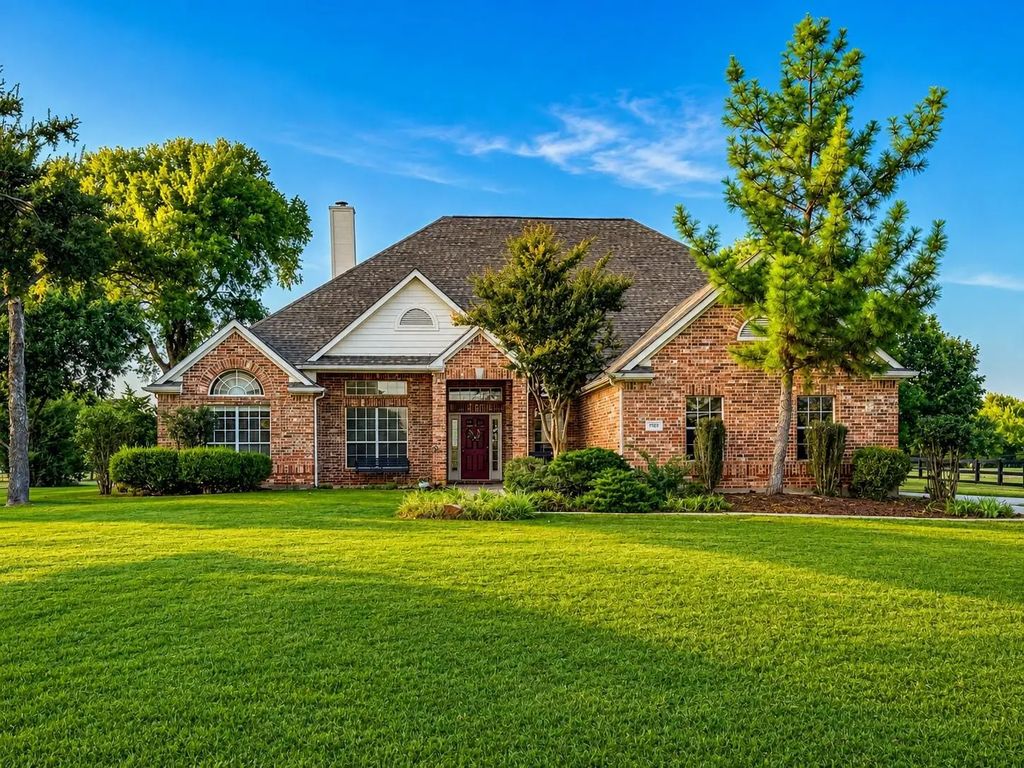 7517 Rodeo Drive, Denton