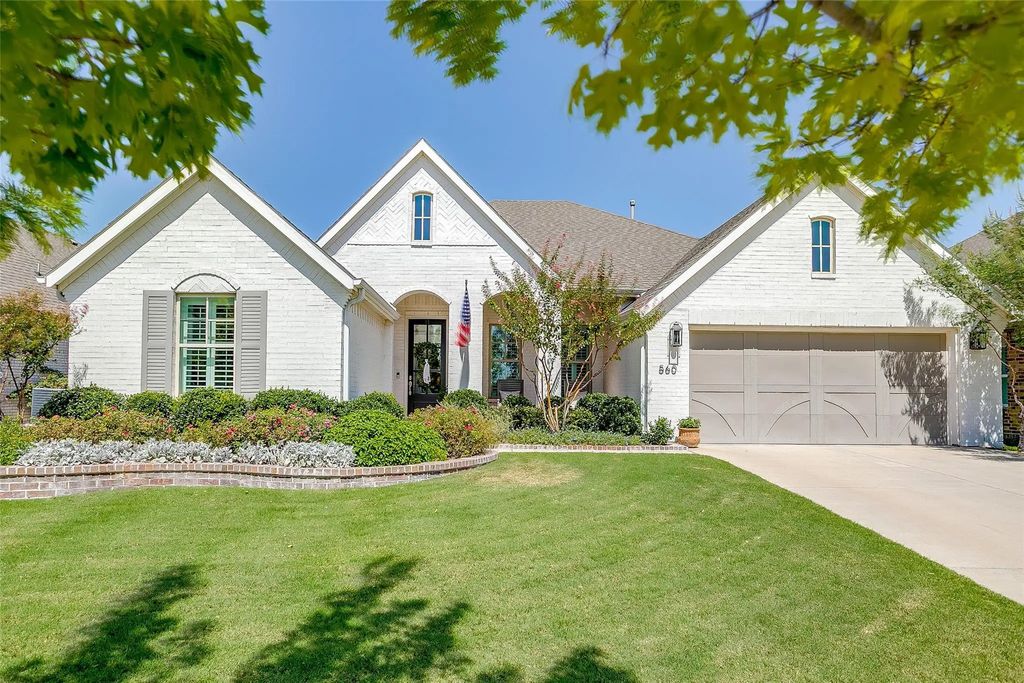 560 Point Vista Drive, Aledo