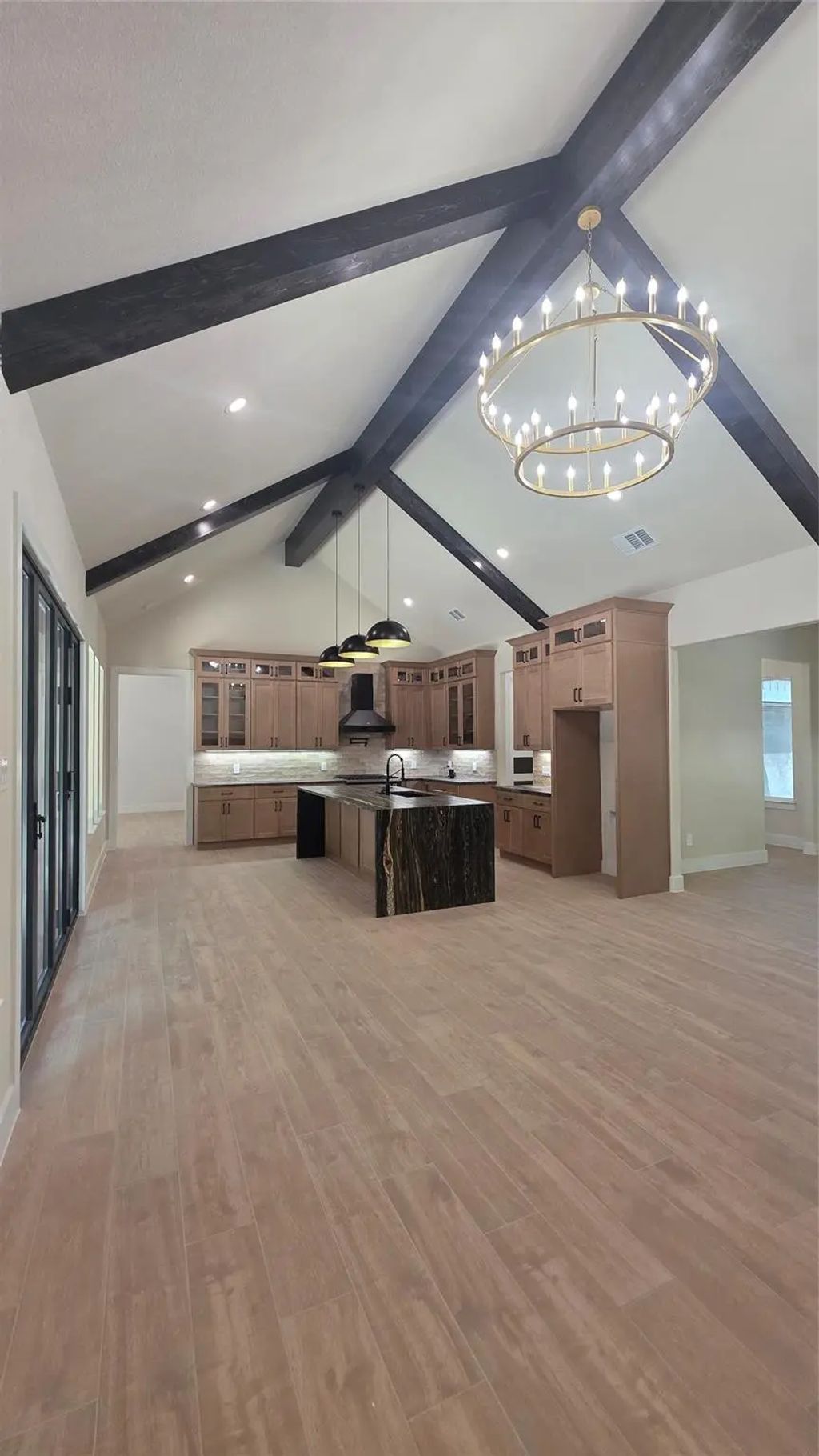 521 Glenwick Drive, DeSoto