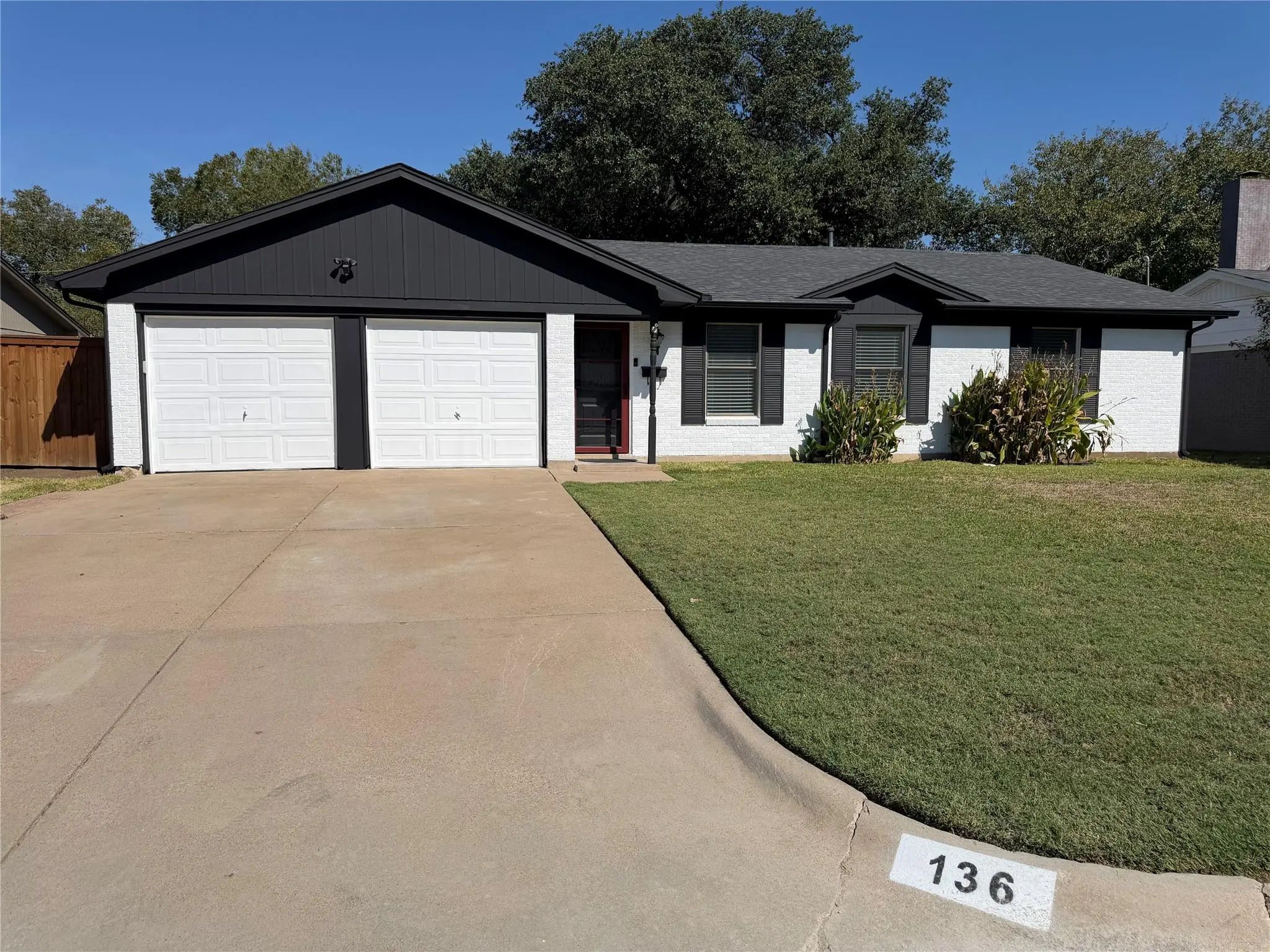 Photo of Listing #21358602
