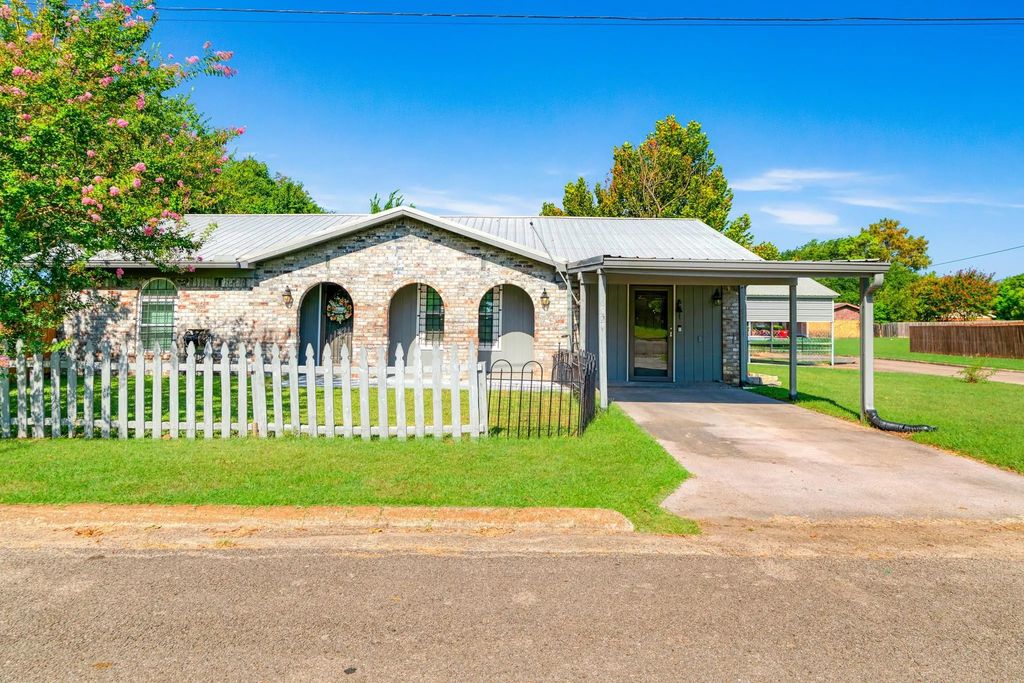 602 S Hall Street, Clarksville