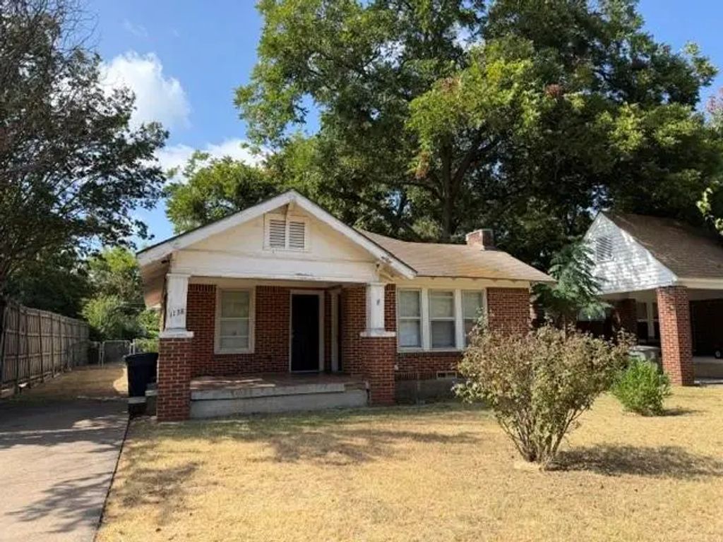 1138 Pioneer Drive, Dallas