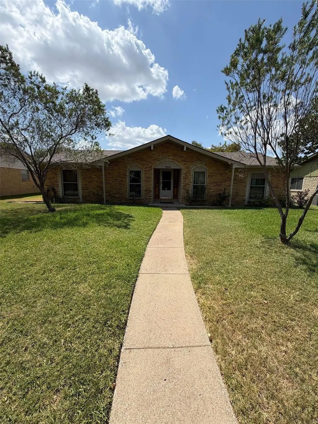2317 Glenbrook Meadows Drive, Garland