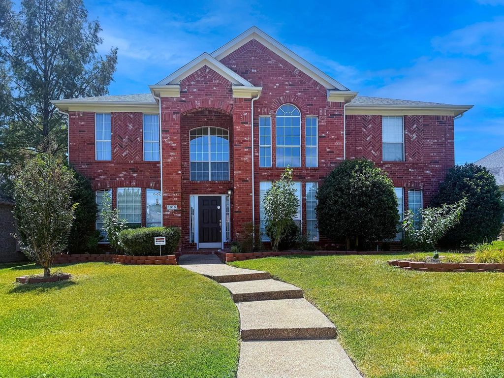 1616 Endicott Drive, Plano