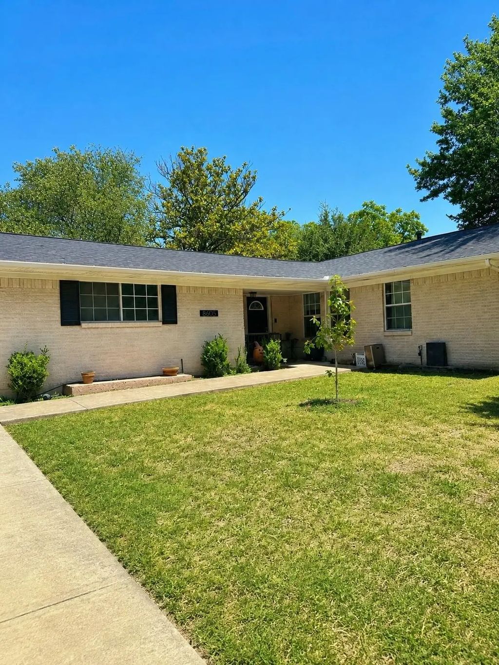 8605 Hanford Drive, Dallas