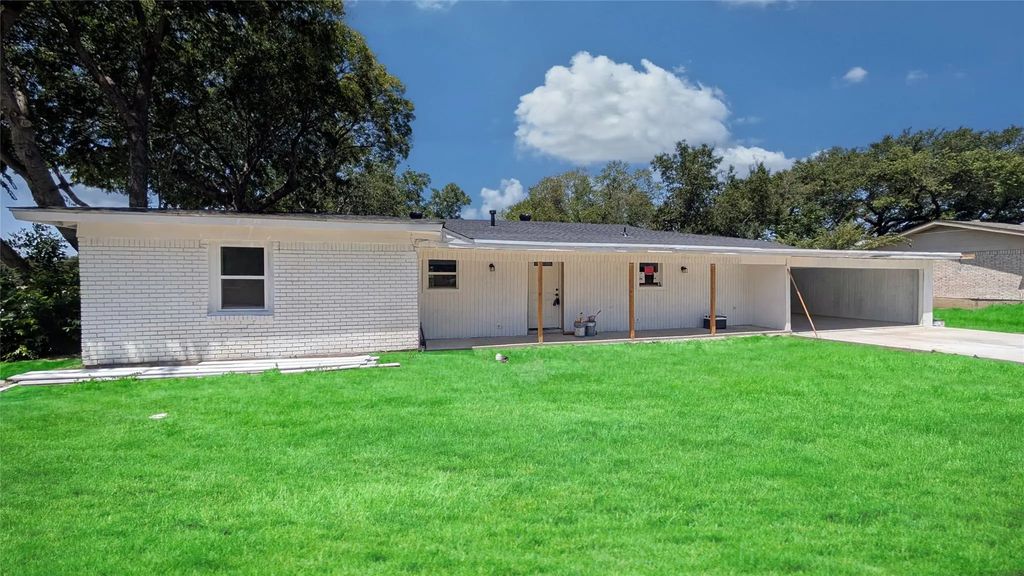 4111 Morgan Circle, North Richland Hills