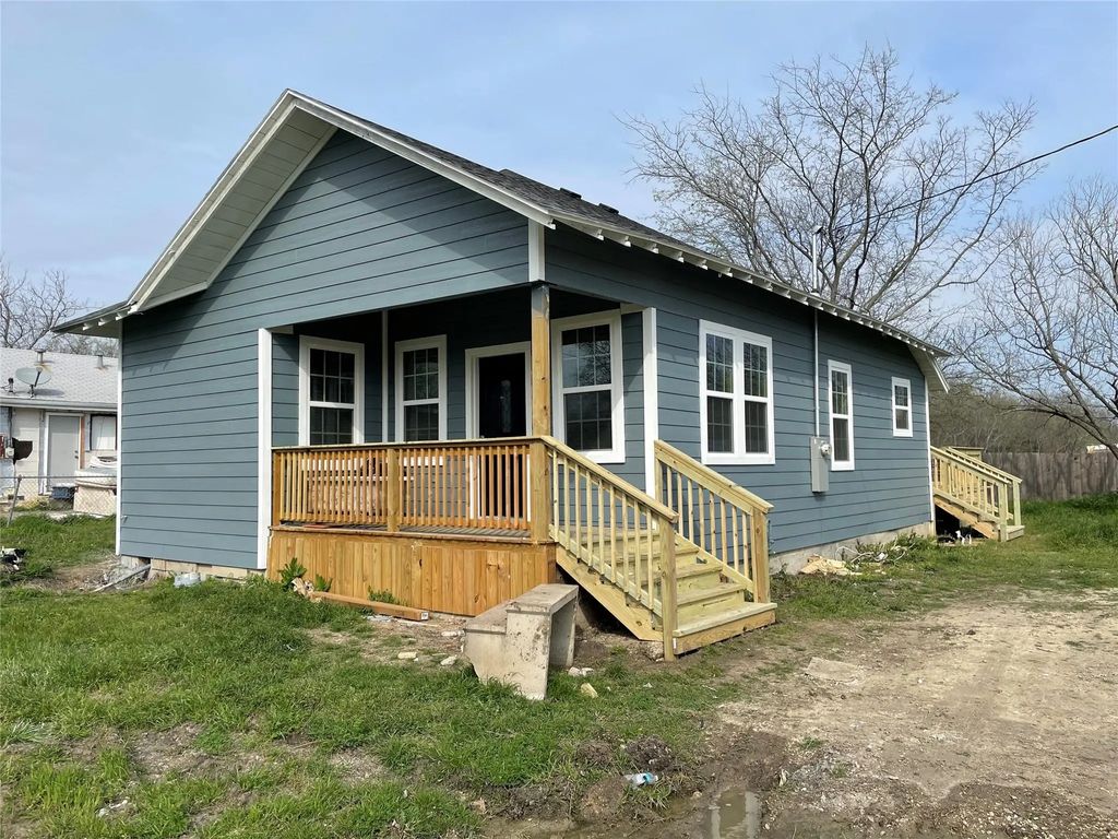 609 Mckenzie Avenue, Hillsboro