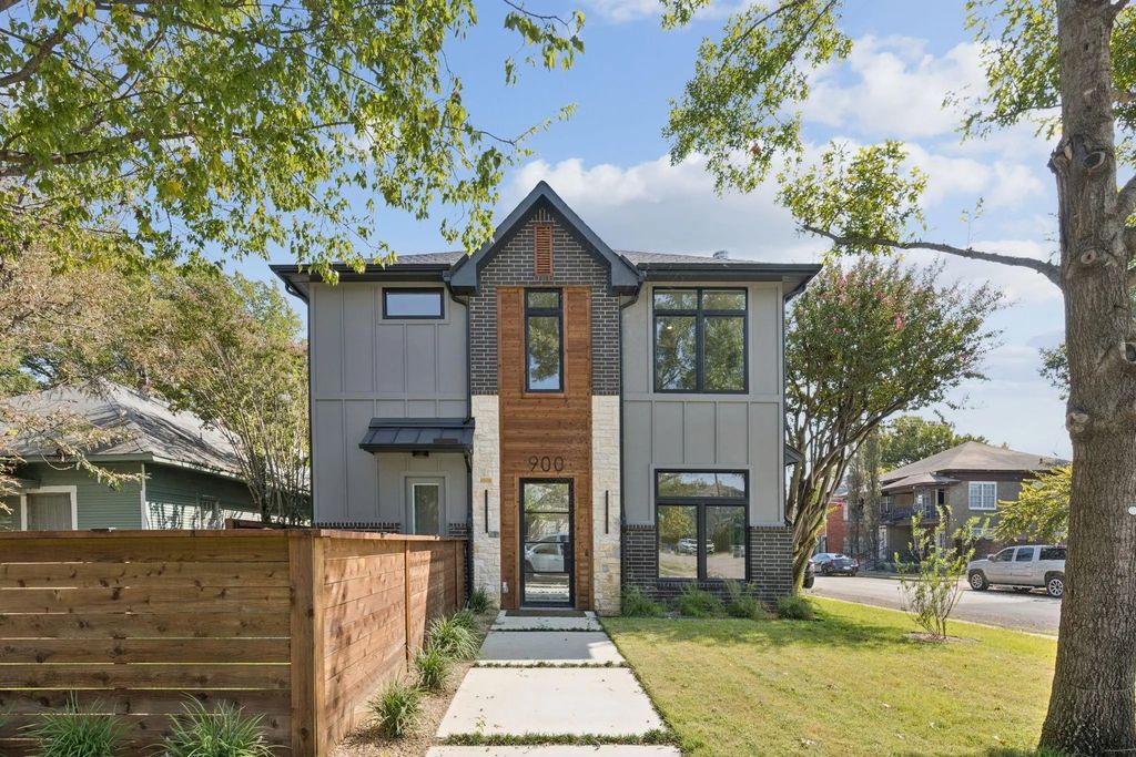 900 Haines Avenue, Dallas