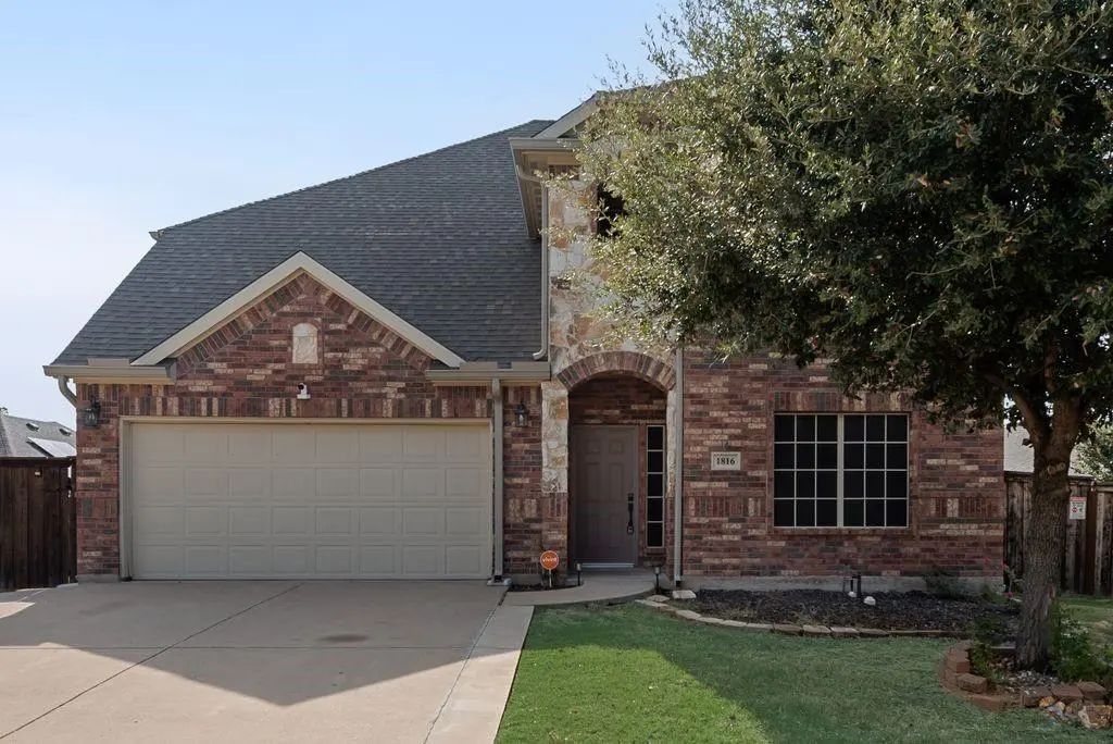 1816 Castle Creek Drive, Little Elm