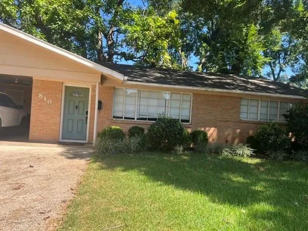 810 E Washington Street, Shreveport