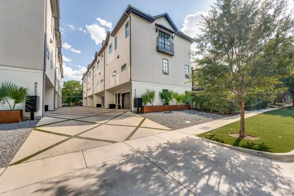4220 Hawthorne Avenue 103, Dallas