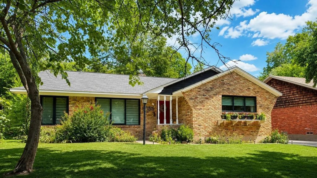 6755 E Mockingbird Lane, Dallas