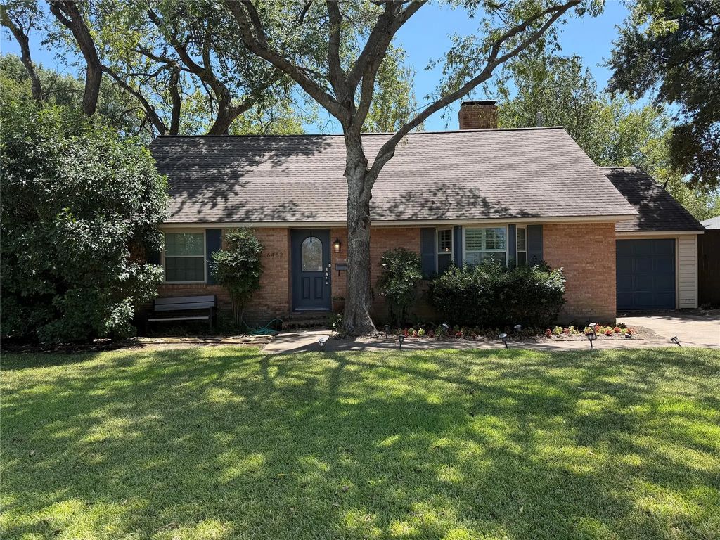 6452 E Lovers Lane, Dallas