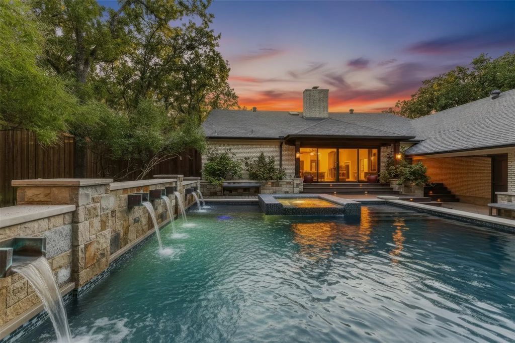 1117 Shady Lane N, Keller