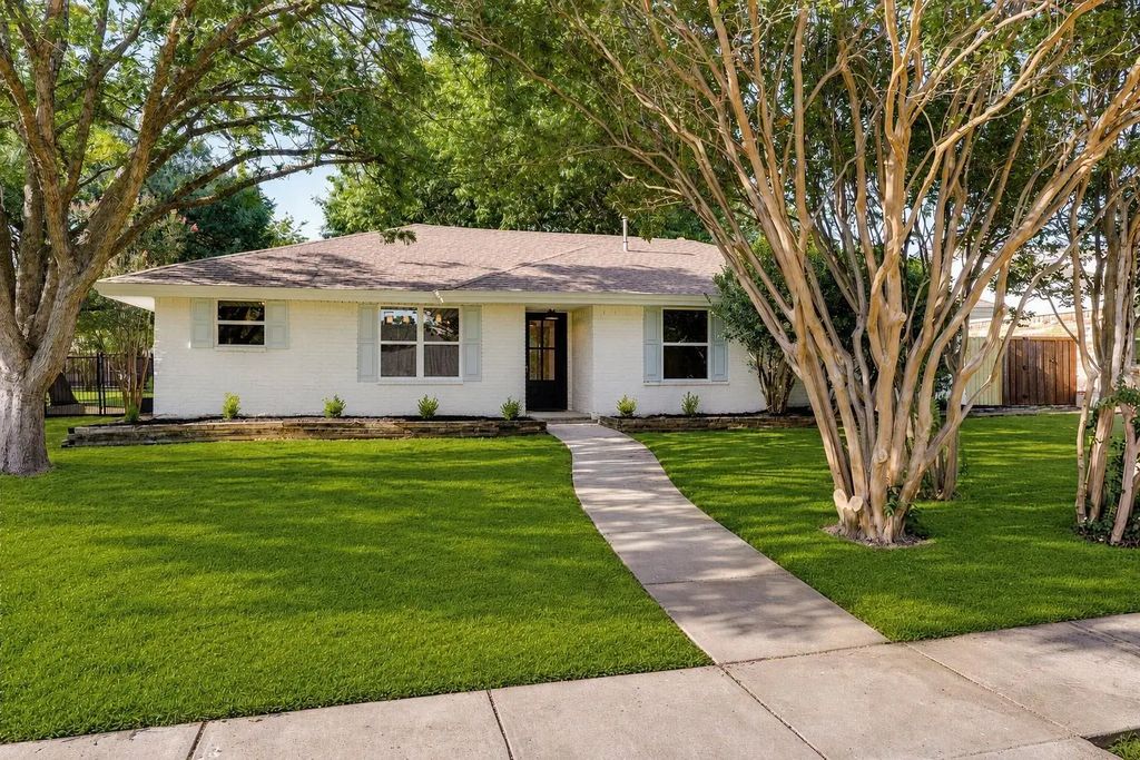 7727 La Risa Drive, Dallas