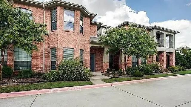 Photo of Listing #21359560