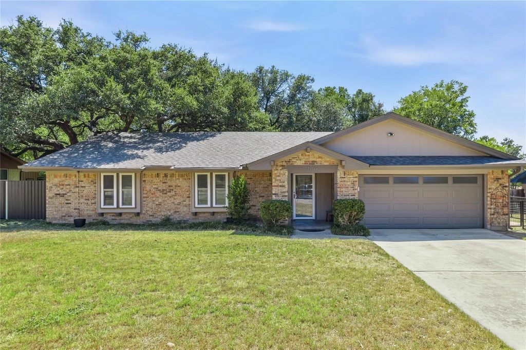 1709 Broadmoor Drive, Brownwood