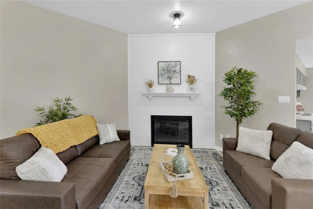 710 Austin Drive, DeSoto
