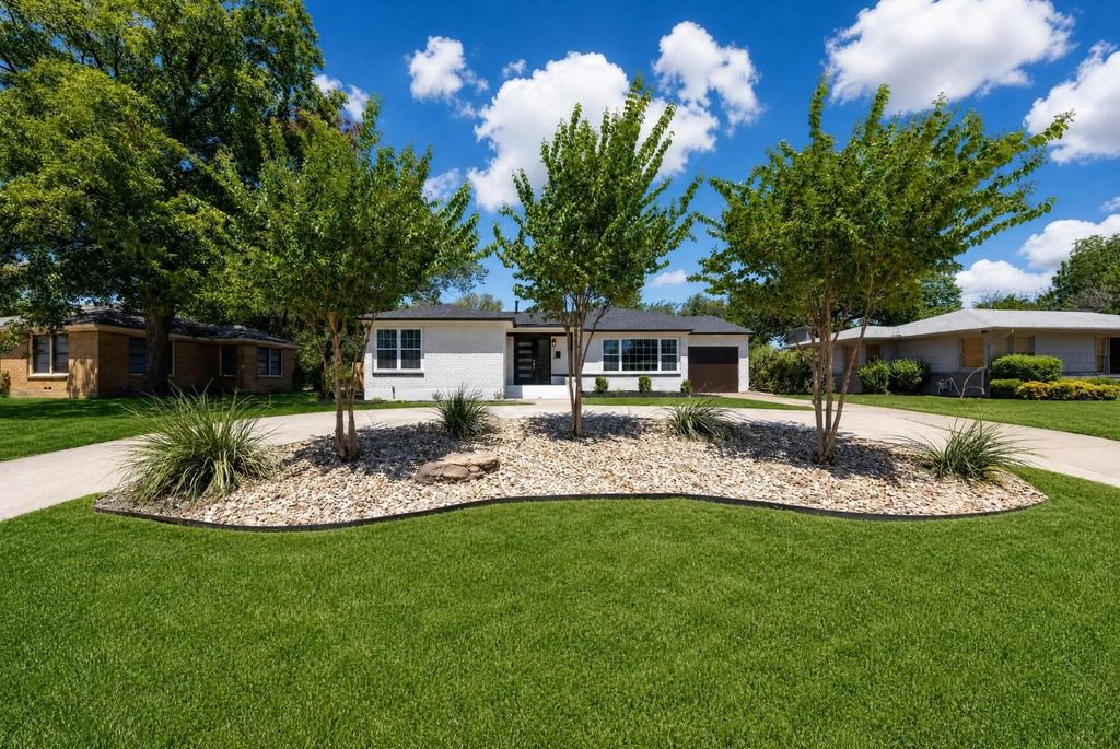 3558 South Drive, Fort Worth