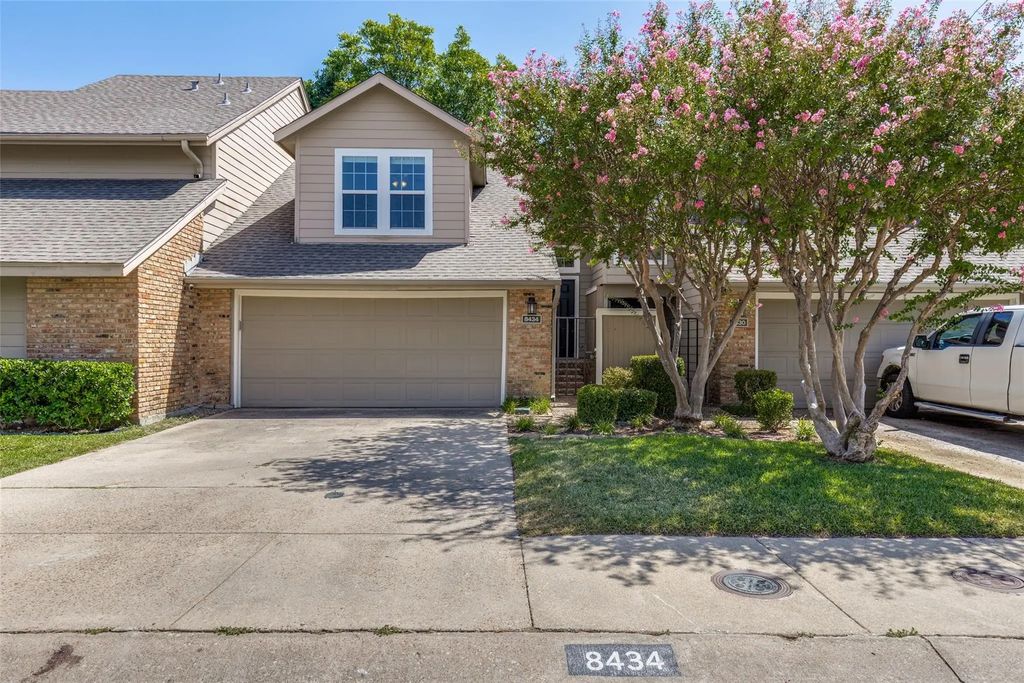 8434 Towneship Lane, Dallas