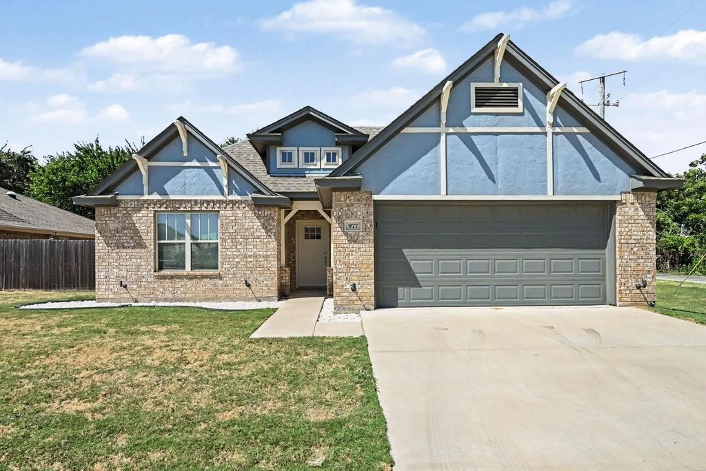 977 Sam Street, Springtown