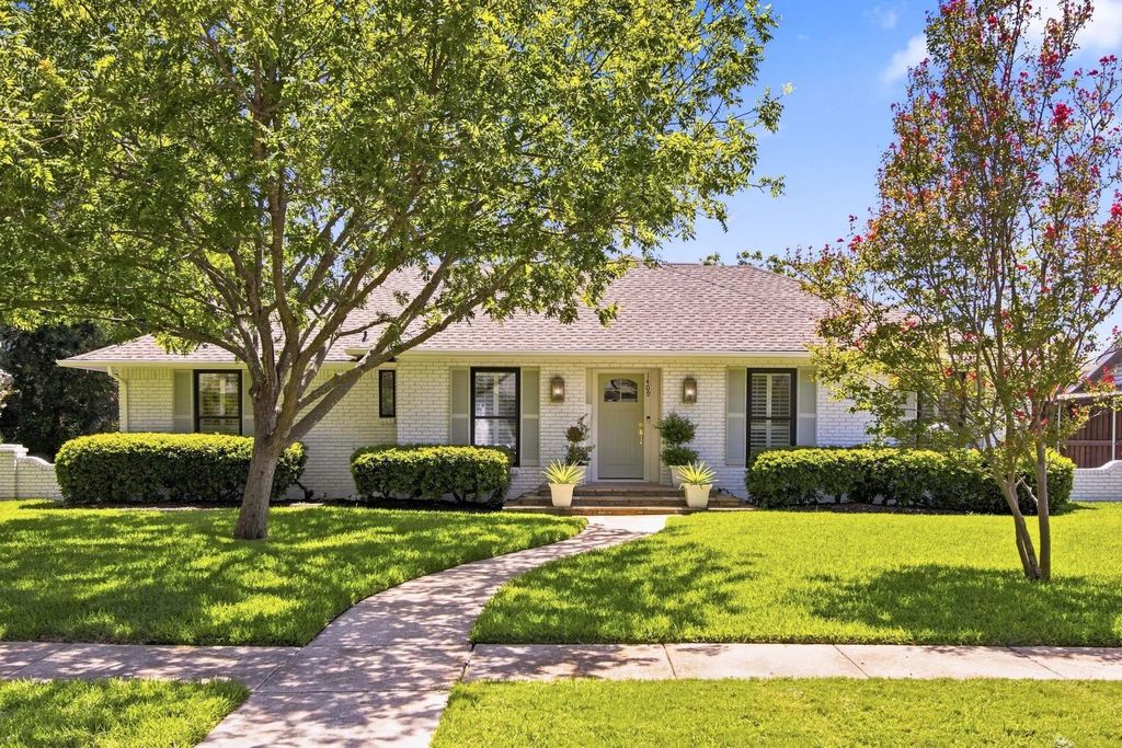 1409 Navaho Trail, Richardson