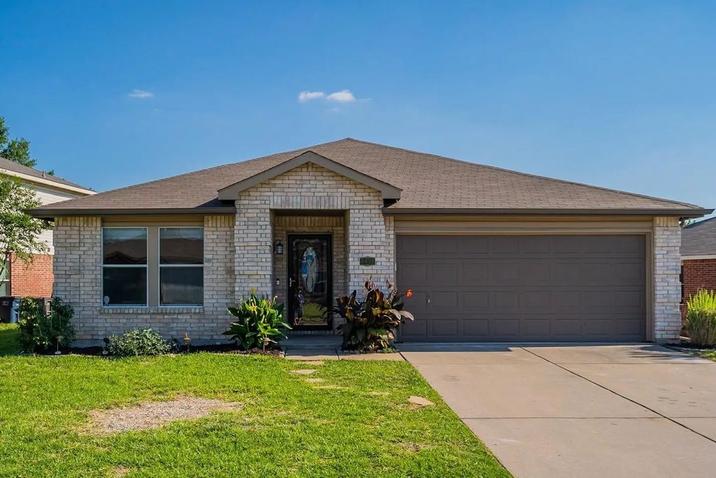 5432 Camarillo Drive, Fort Worth