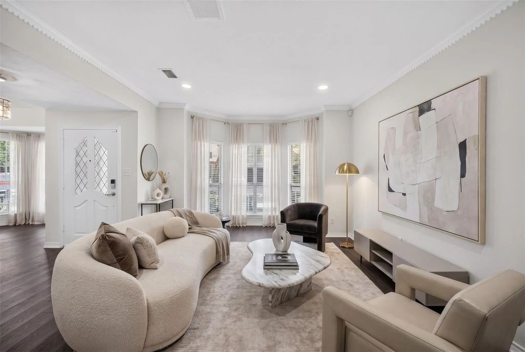 1319 Birkenhead Court, Dallas