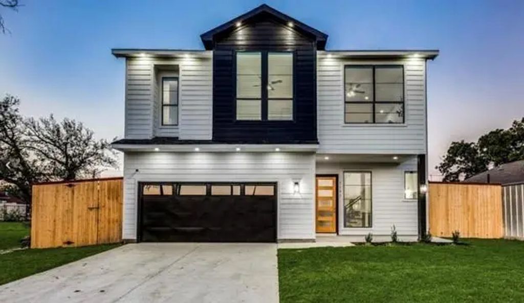 2043 Life Avenue, Dallas