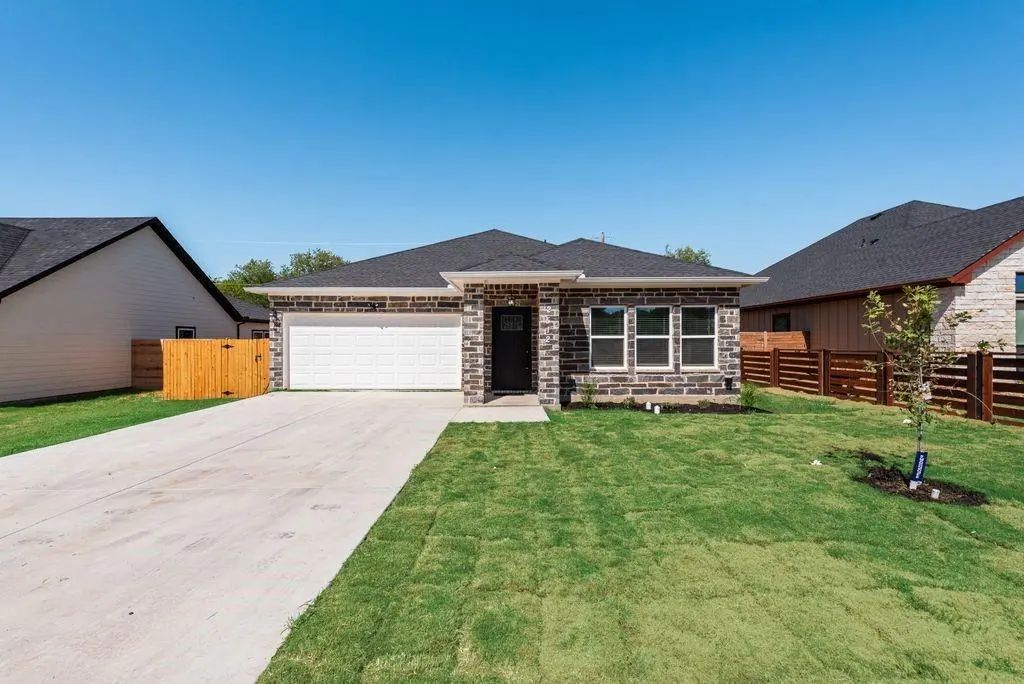 2512 Sheraton Drive, Fort Worth