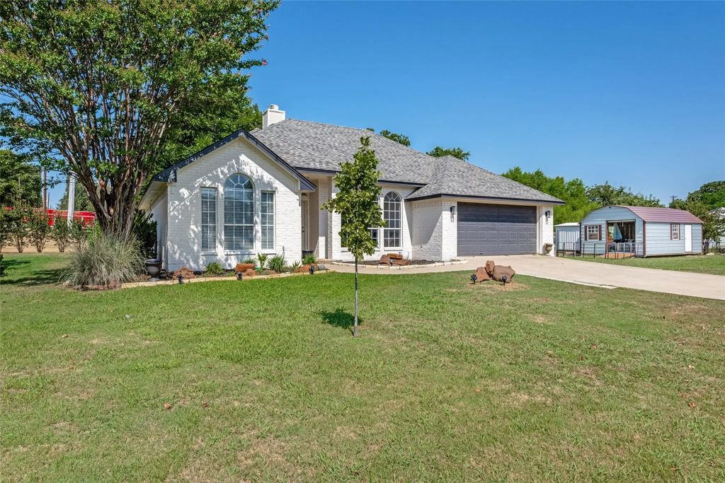 732 Charyl Lynn Drive, Argyle