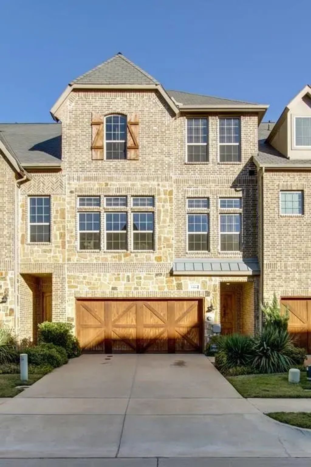 6464 Naples Drive, Irving