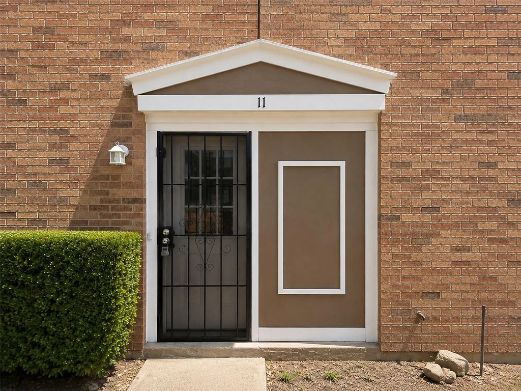 721 Lee Street 11, Mesquite