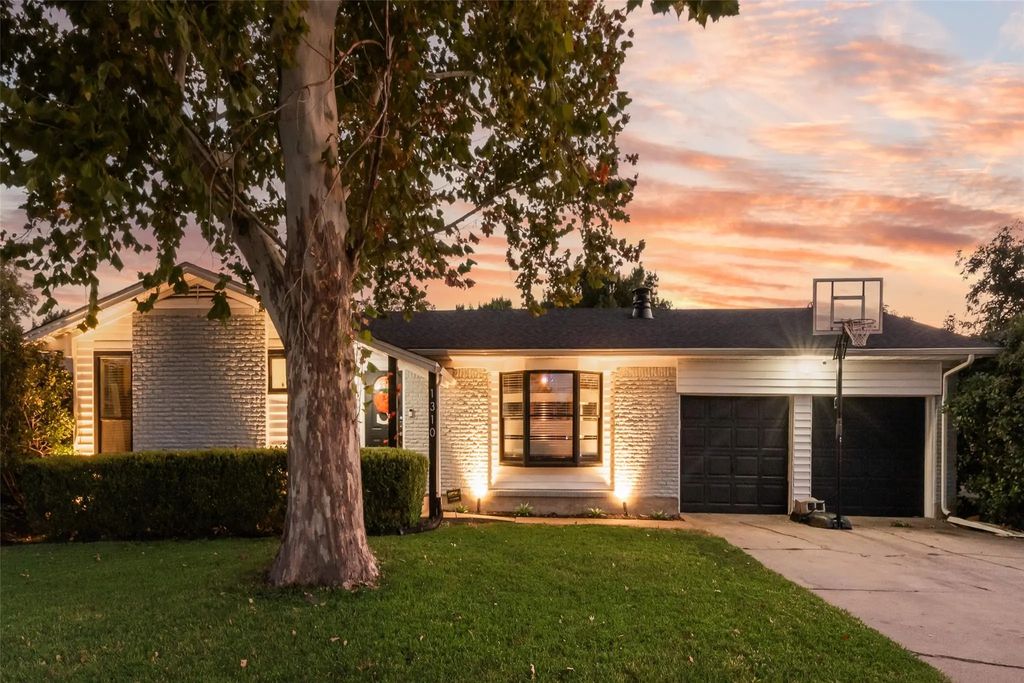 1310 Bardfield Avenue, Garland