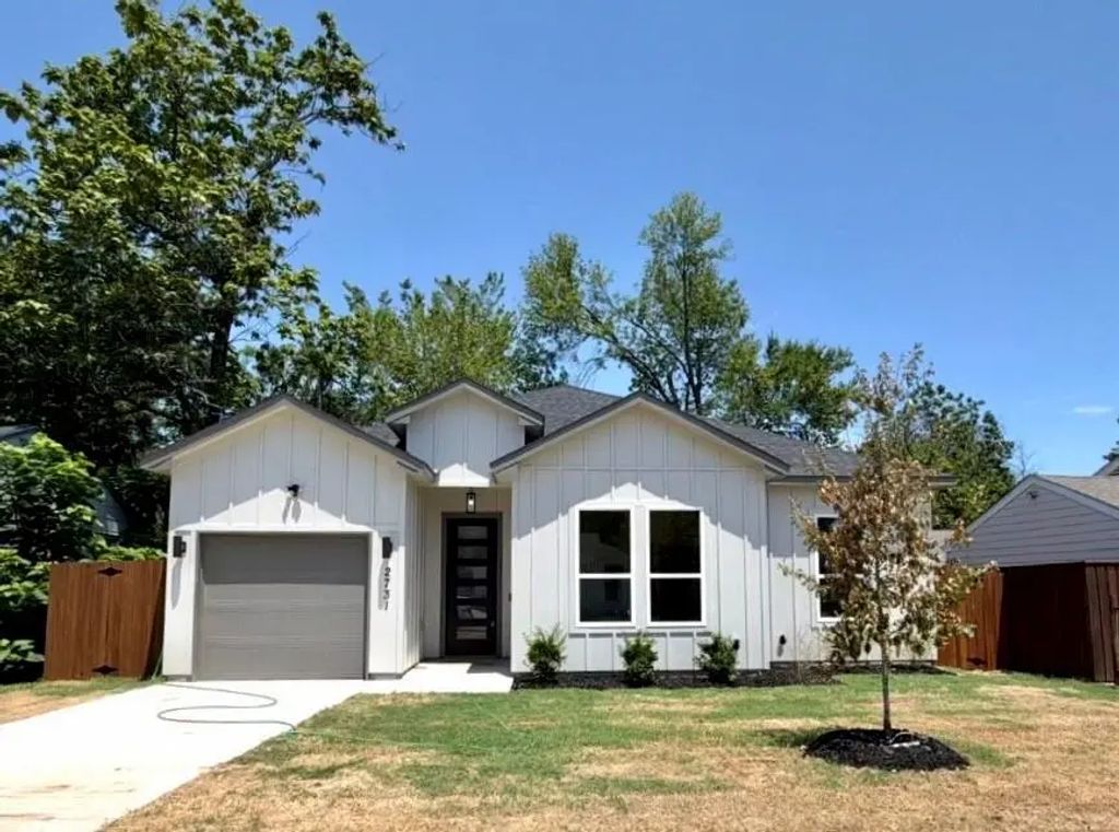2731 Moffatt Avenue, Dallas