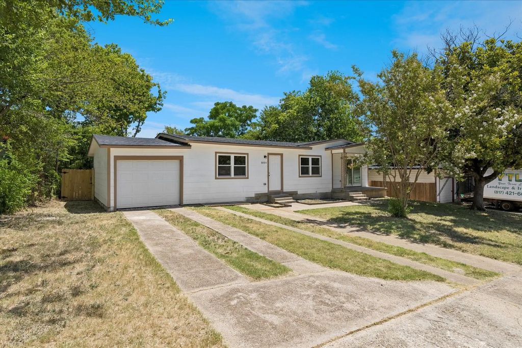 5054 Corrigan Court, Dallas