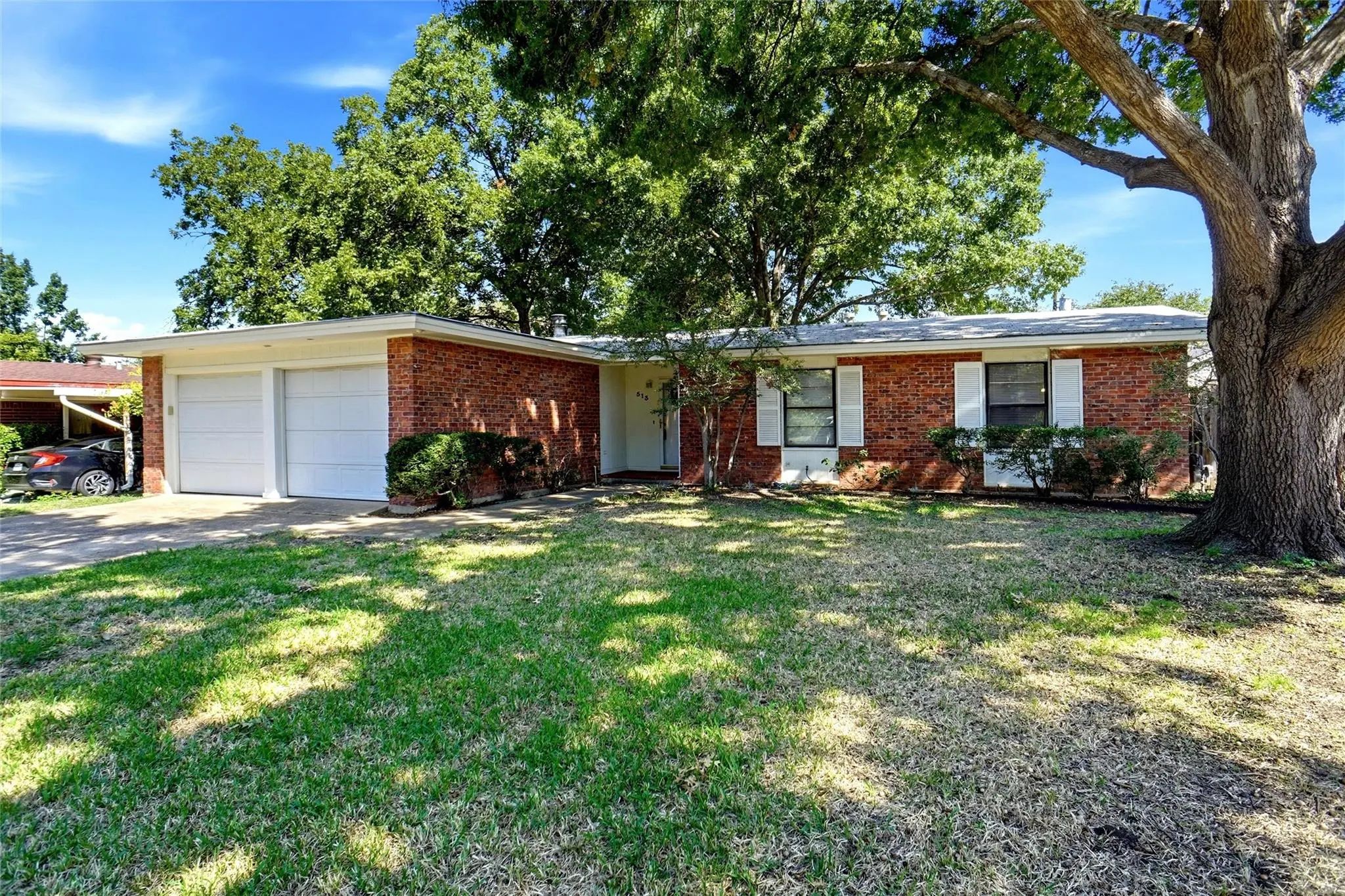 Photo of Listing #21360885