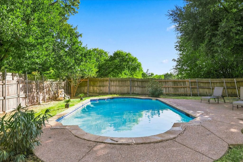 2129 Diane Drive, Mesquite