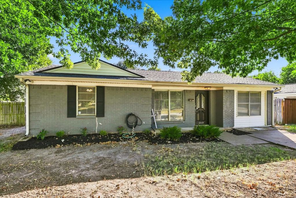 2129 Diane Drive, Mesquite