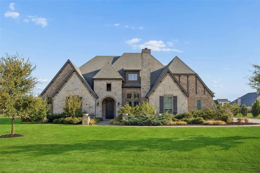 755 Kenwood Trail, Lucas