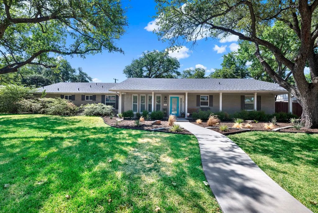3326 Dartmoor Drive, Dallas