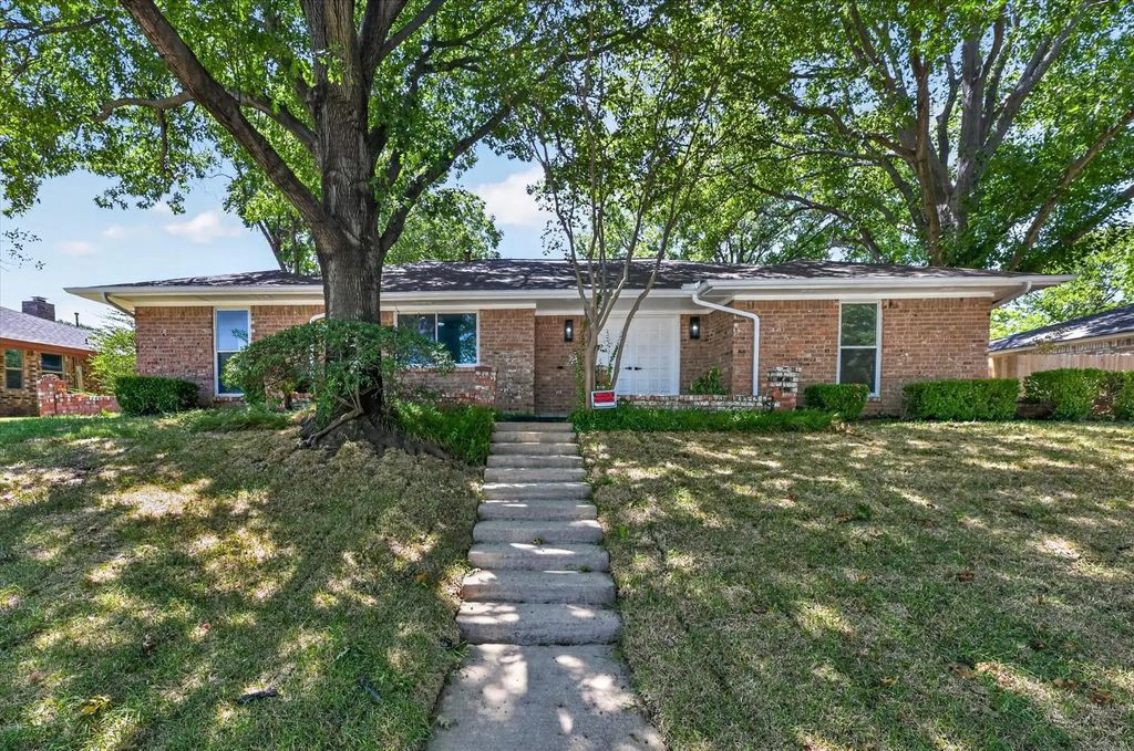 1450 Juniper Lane, Lewisville