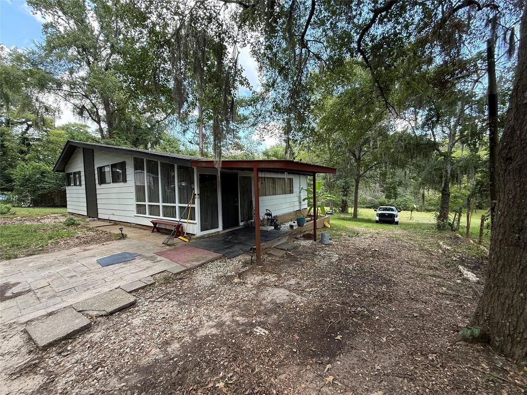 213 Dogwood Drive, Elm Grove