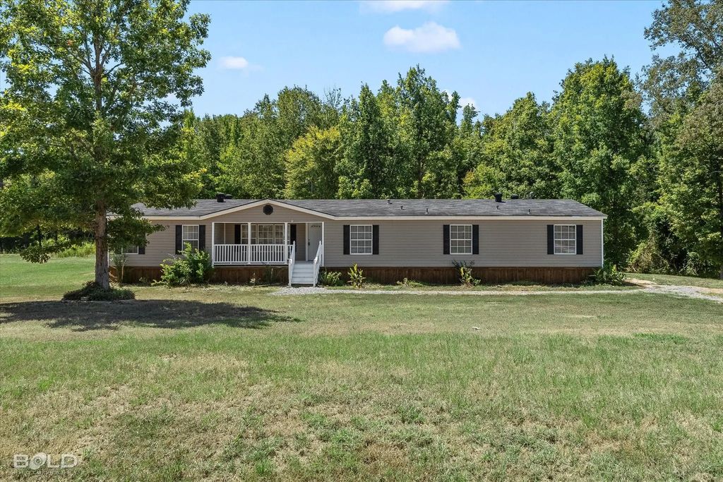 8725 Pinehaven Drive, Keithville