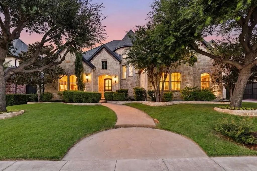 4528 Warwick Lane, Frisco