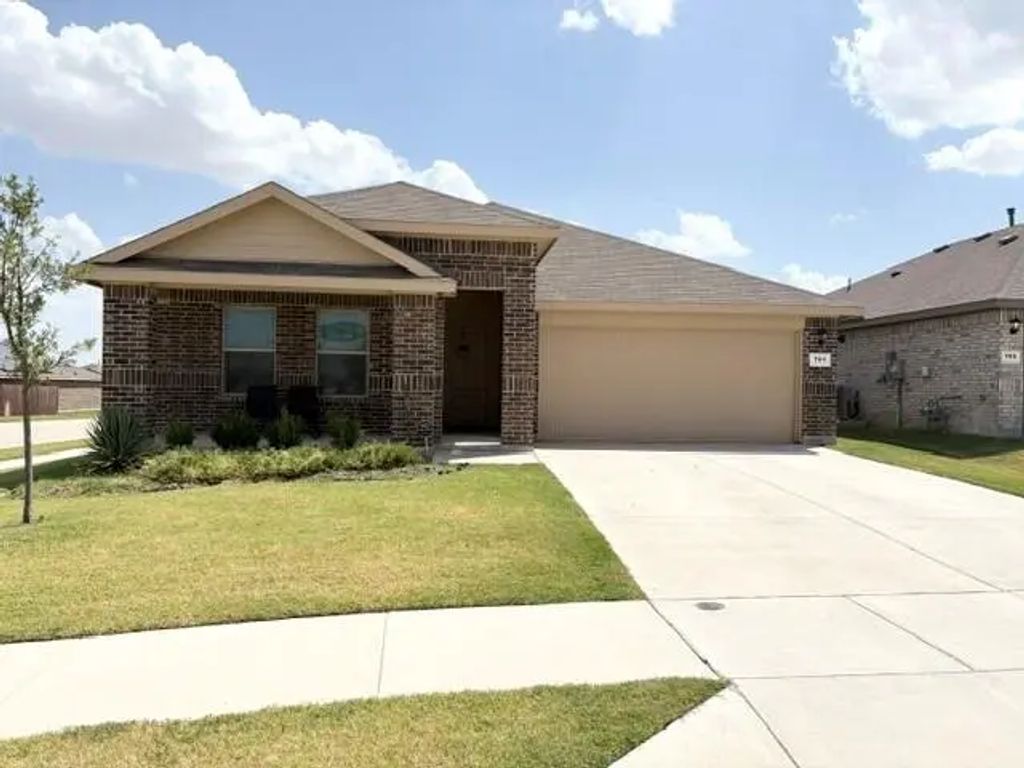 701 Emmons Creek Street, Justin
