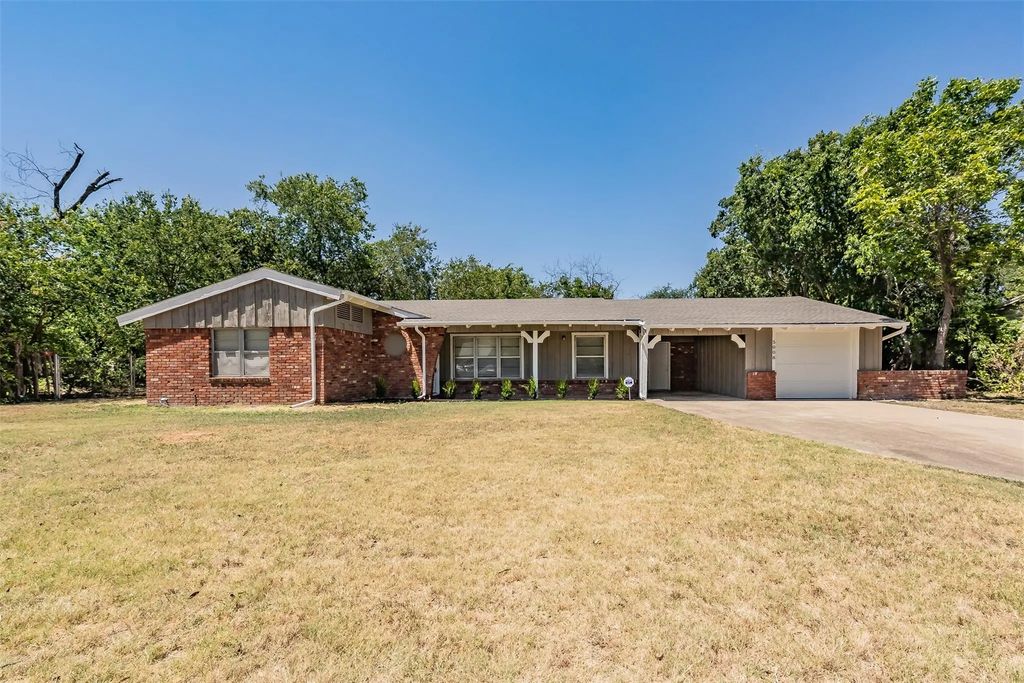 5008 Rector Avenue, Fort Worth