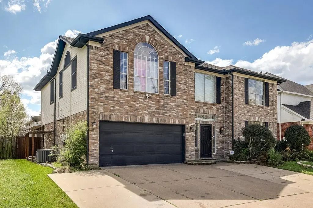 706 Gentry Drive, Arlington